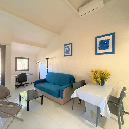 Apartmán Joli Studio Mezzanine Climatise Avec Acces A Pied A La De San Ciprianu Lecci